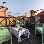 Apartment Biennale Roof Terrace Mansion *