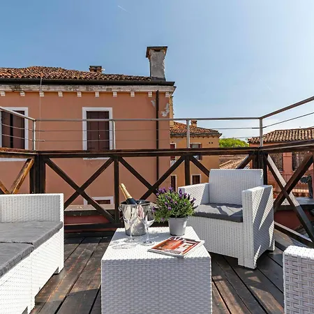Apartamento Biennale Roof Terrace Mansion Veneza